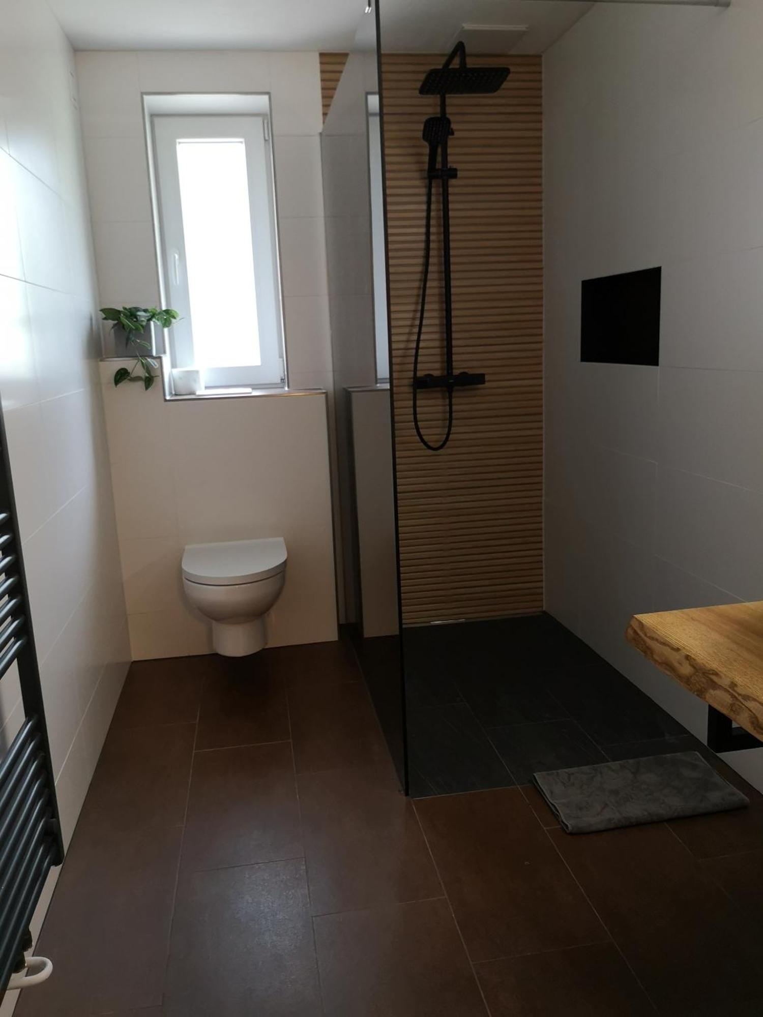 דירות ברוואנג Haus Resi מראה חיצוני תמונה