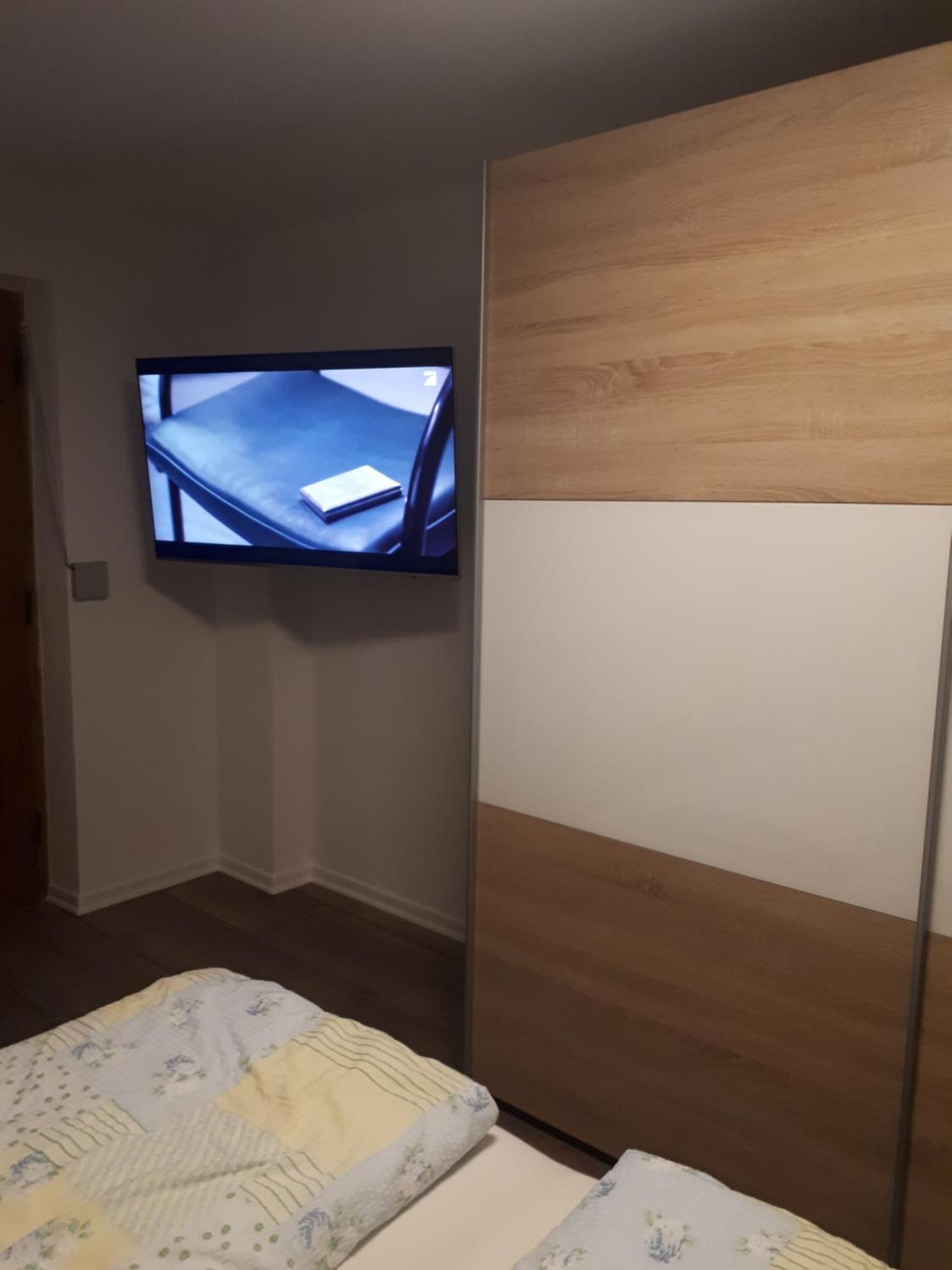 דירות ברוואנג Haus Resi מראה חיצוני תמונה