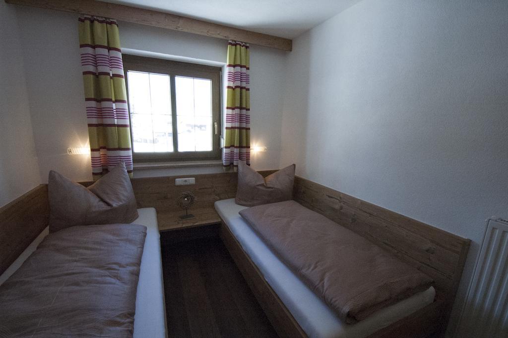 דירות ברוואנג Haus Resi חדר תמונה
